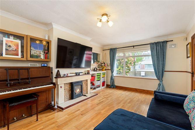 7 River Forest, Leixlip, Co. Kildare, historical listing image 3