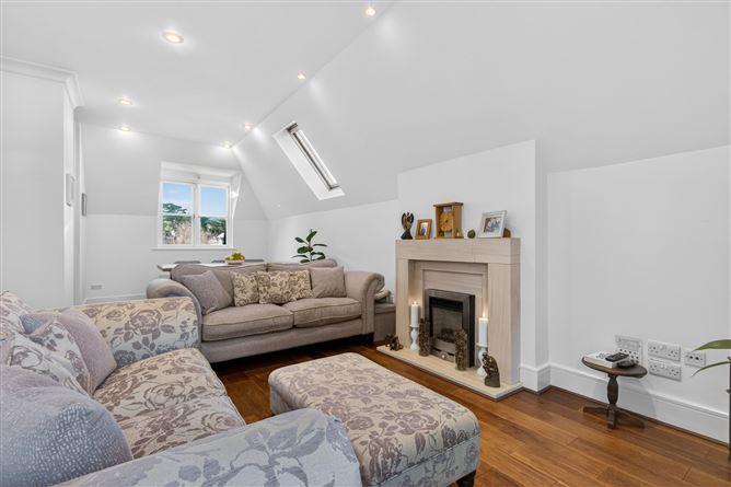 12 cairnbrook hall, carrickmines, dublin 18, historical listing image 4