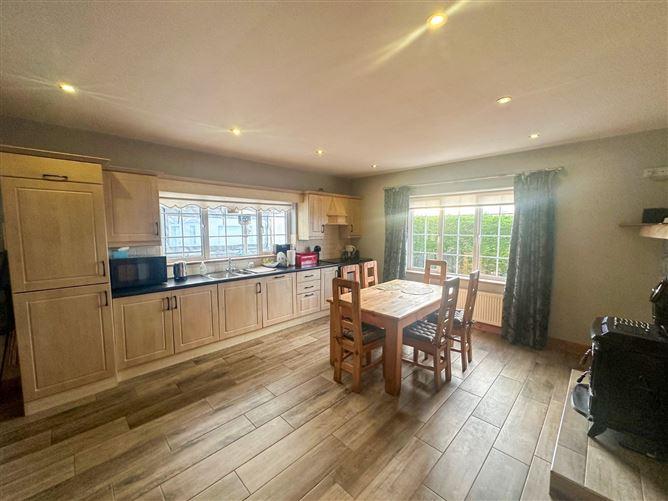 Ballinamona, Menlough, Ballinasloe, Co. Galway., historical listing image 6