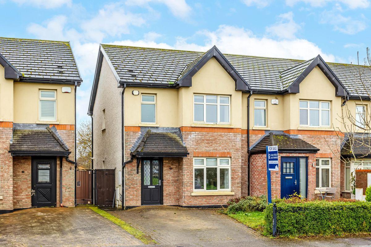 16 The Green, Newtown Hall, Maynooth, Co. Kildare, W23YD62, historical listing image 1