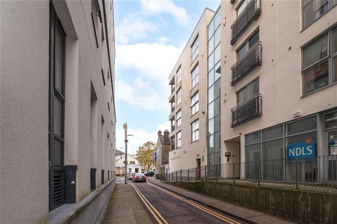 Apartment, Copley Hall, Cork City Centre, T12PX45, historical listing image 2