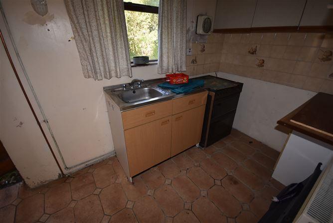 222 Ros Suilighe, Old Town, Letterkenny, Donegal, historical listing image 4