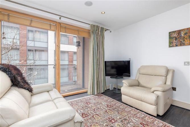 24 Castleway, Golden Lane, Dublin 8, D08WC59, historical listing image 3