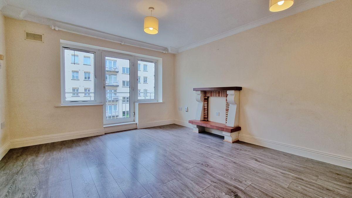 Apartment 342, Bachelors Walk Apartments, Dublin 1, D01RX96, historical listing image 4