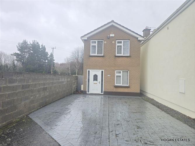 29, Yellow Meadows Lawn, Dublin 22, historical listing image 1