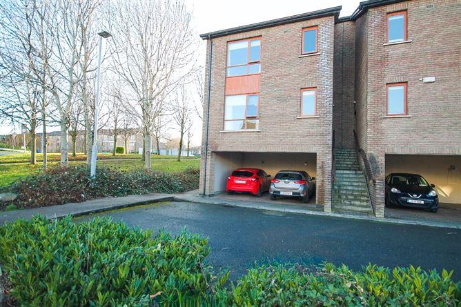 23, Hunters Green, Dublin 24, historical listing image 1