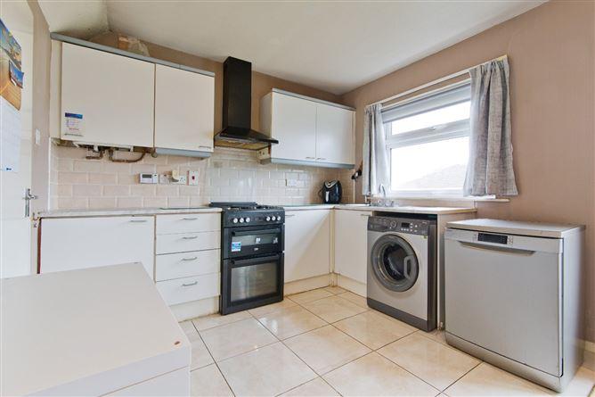44 Kingston Grove, Ballinteer, Dublin 16, historical listing image 5