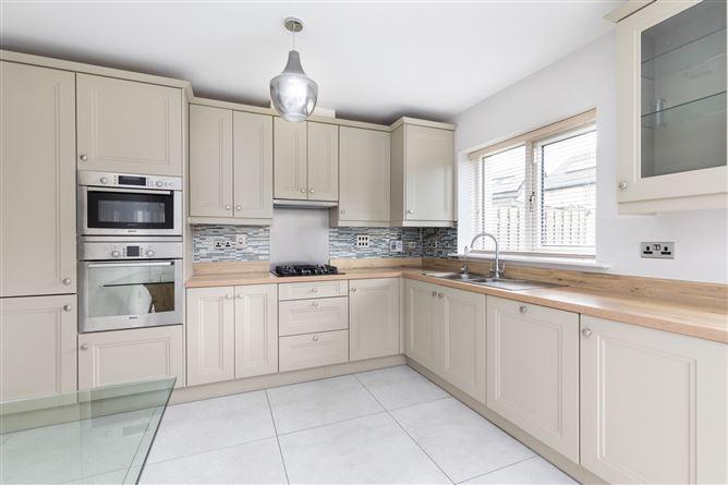 25 Barnwell Woods, Clonsilla, Dublin 15, D15VE8D, historical listing image 6