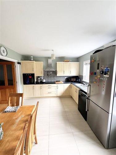 No. 2 Ros Cluain, Carrickmacross, Monaghan, historical listing image 2