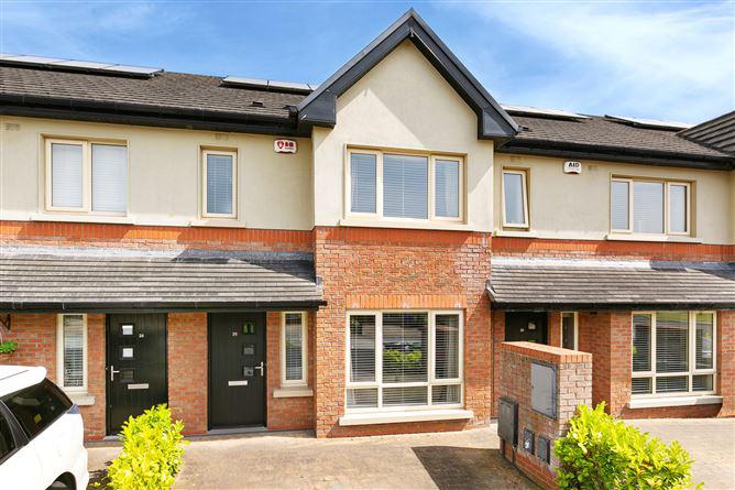 25 The Way, Newtown Hall, Maynooth, Co. Kildare, historical listing image 1