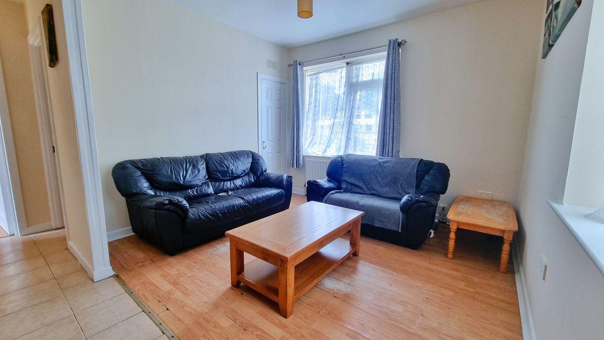 10 Bawnogue Cottages, Old Nangor Road, Clondalkin, Dublin 22, D22XP11, historical listing image 3