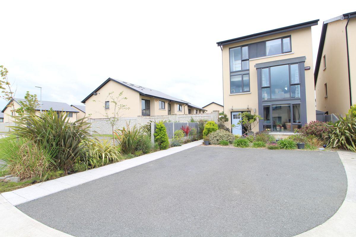 2 Tanager, Barnageeragh Cove, Skerries, Co. Dublin, historical listing image 1