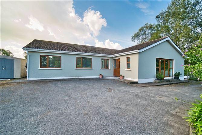 Suimhneas, Baltracey Lane, Donadea, County Kildare, historical listing image 1