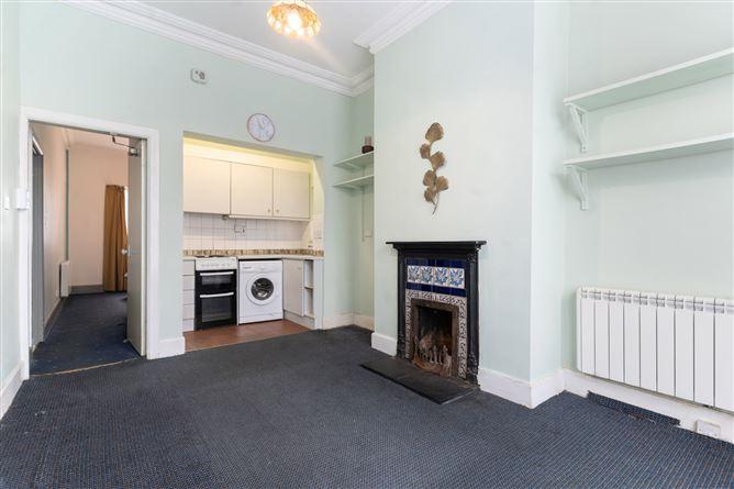Apt 2, 1 Bayview, Pembroke Street, Dublin 4, historical listing image 5