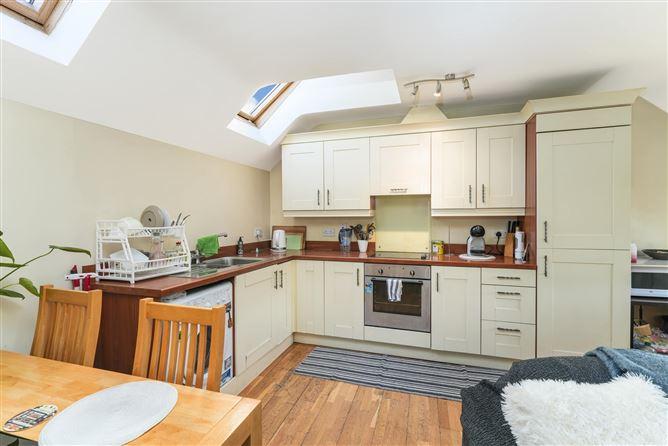 Apartment 31, Montgomery Court, Dublin 1, historical listing image 5