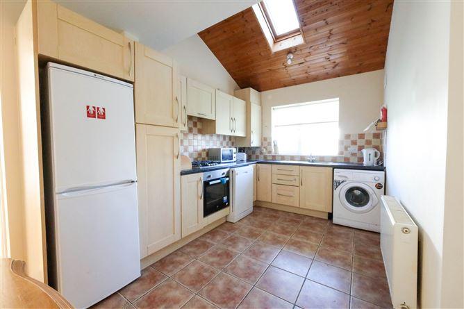 5 Lake Grove, Kilminchy, Portlaoise, Laois, historical listing image 5