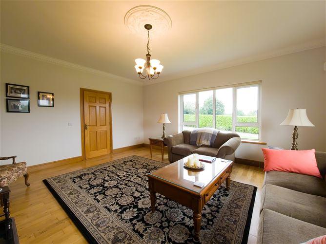 Tawnyeeny , Raheens, Castlebar , Castlebar, Mayo, historical listing image 5