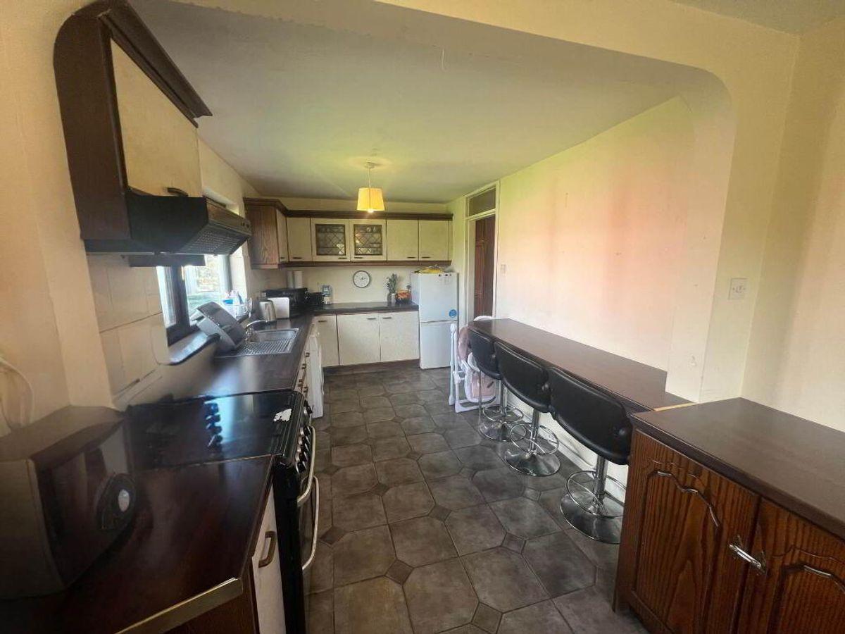 Cuiltrasna, Kiltimagh, Co. Mayo, F12AX76, historical listing image 2