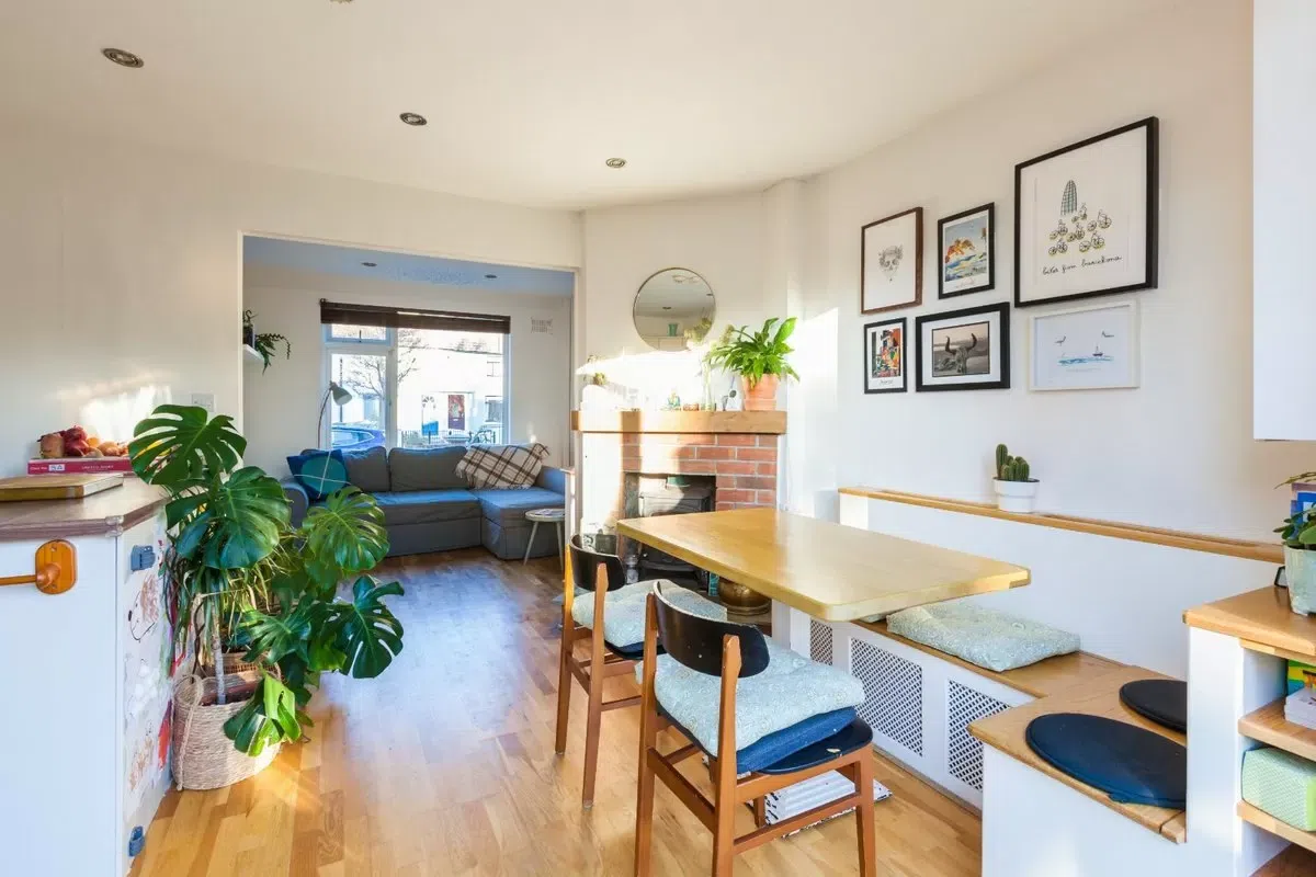 47 Swilly Road, Cabra, Dublin 7, historical listing image 3