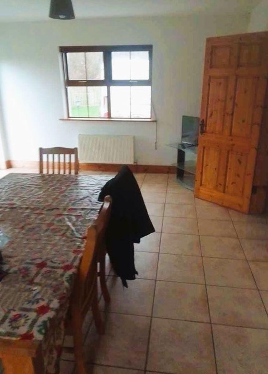 2 Radharc Na Coille, Milltown, Co. Kerry, V93P3V9, historical listing image 3