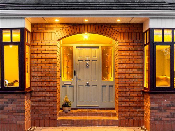 8 Oakglynn, Blessington Road, Naas, Co. Kildare, historical listing image 4