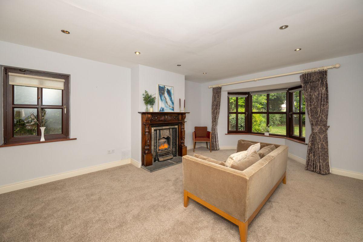 47 Fernwalk, Greenfields, Ballincollig, Co. Cork, P31R727, historical listing image 6