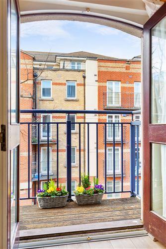 apt 51, new row sq, dublin, historical listing image 5