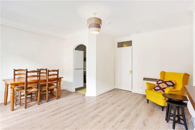 apt 51, new row sq, dublin, historical listing image 4