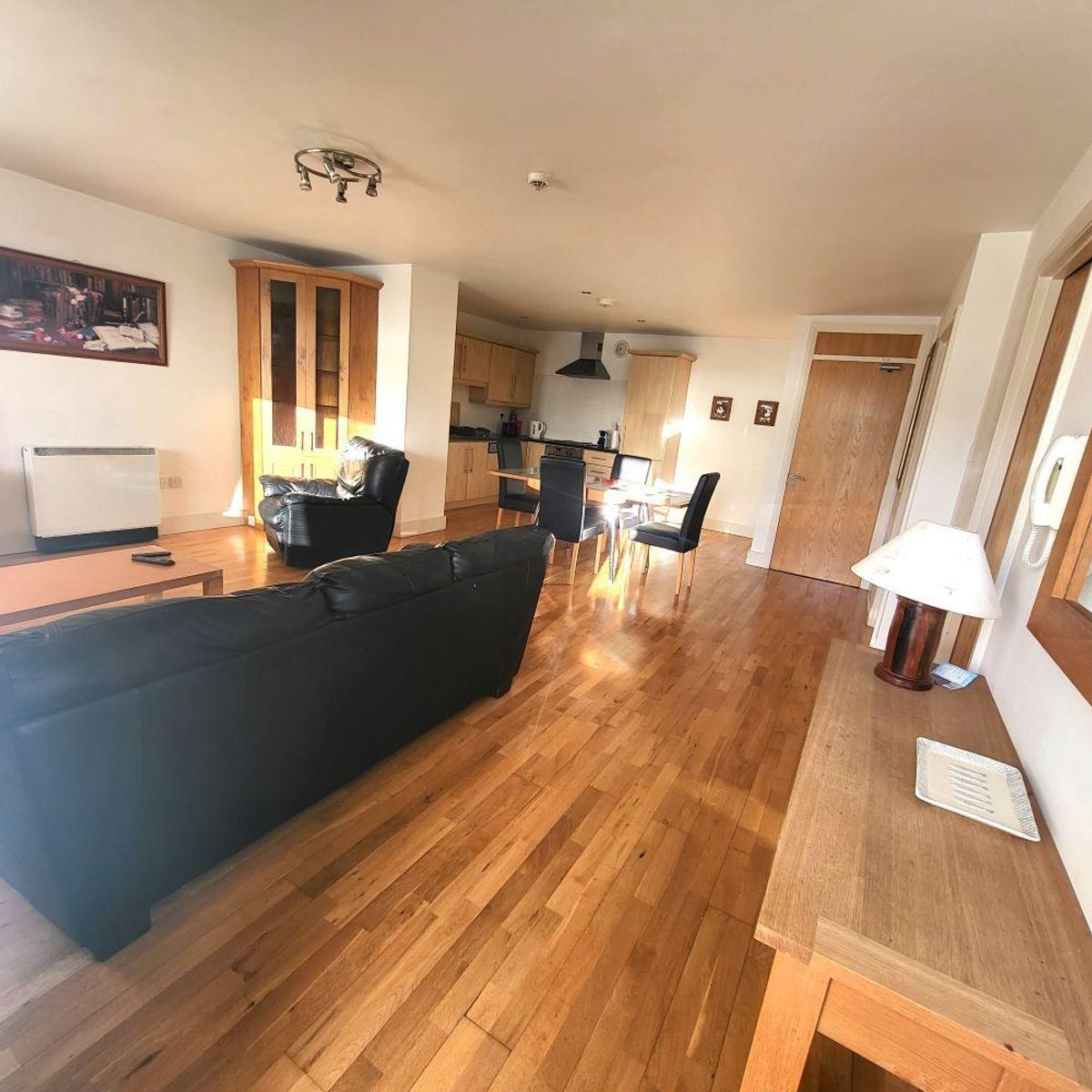 60 Shearwater, Pier Road, Kinsale, Co. Cork, P17DY28, historical listing image 3