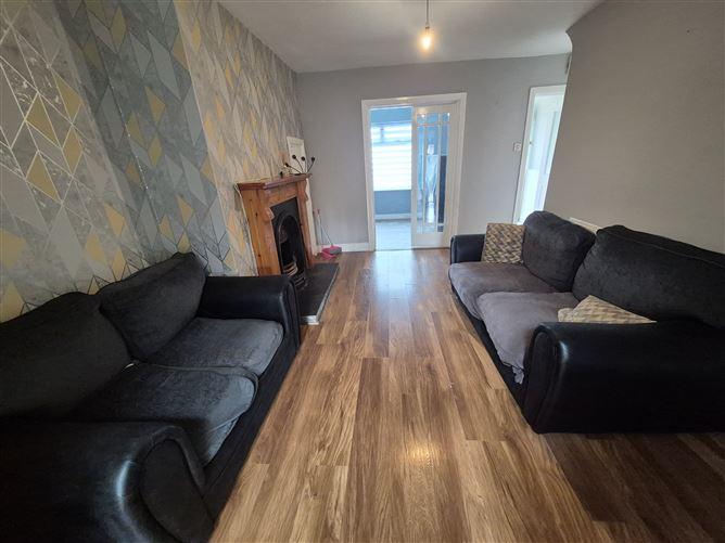 105 Pearse Park, Drogheda, Louth, historical listing image 3