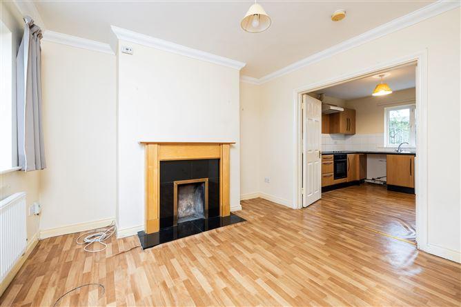 Ashdale House, 51, Hamlet Square, Co. Dublin, historical listing image 2