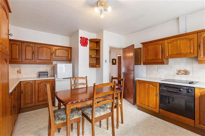 6 Joyce Avenue, Foxrock, Dublin 18, historical listing image 6