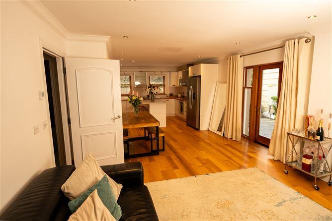 Apartment 9 , Estuary Court, Rochestown, Co. Cork, T12HR25, historical listing image 5