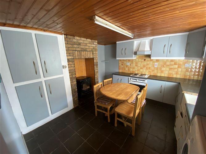 28 Callary Street, Tullamore, Co. Offaly, historical listing image 5