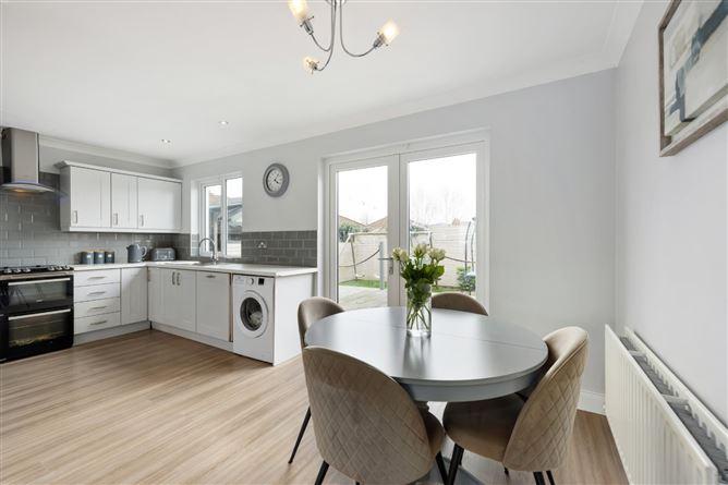18, Sugarloaf Crescent, Co. Wicklow, historical listing image 5