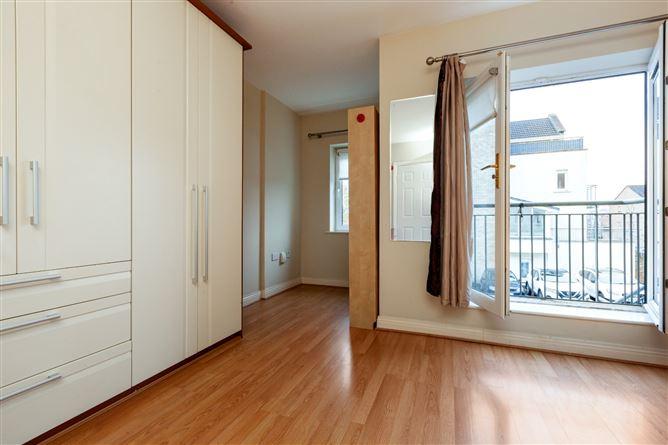 14, Bantry Square, Dublin 15, historical listing image 6