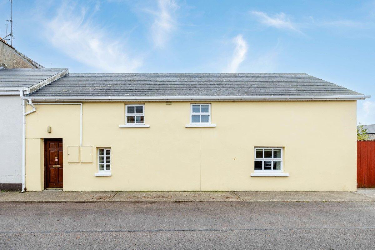 Apt. 6, Hopkins Mews, Hopkins Lane, Monasterevin, Kildare, historical listing image 1