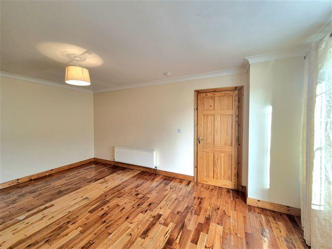 92, Lios Ard Tulla Road, Co. Clare, historical listing image 6