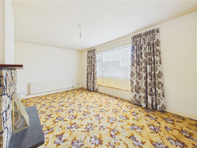 8, Oakmill Drive, Co. Galway, historical listing image 4