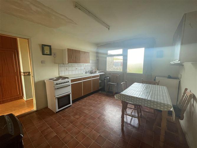 31 Horkans Hill, Westport, Co Mayo, F28YY57, historical listing image 5