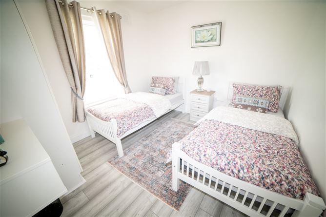 28 Ballybunion Holiday Cottages, East End, Ballybunion, Co. Kerry, historical listing image 6