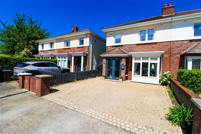 9 Woodstown Heath, Knocklyon, Dublin 16, historical listing image 2