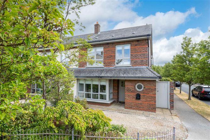 2 Kelston Avenue, Foxrock, Dublin 18, historical listing image 1