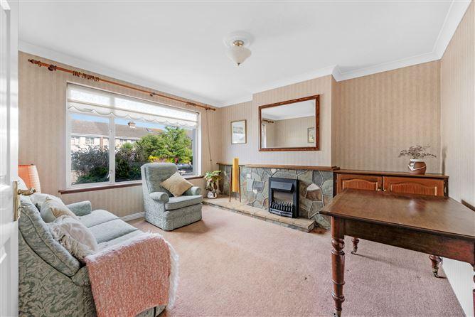 15 Inbhir Ide, Malahide, County Dublin, historical listing image 4
