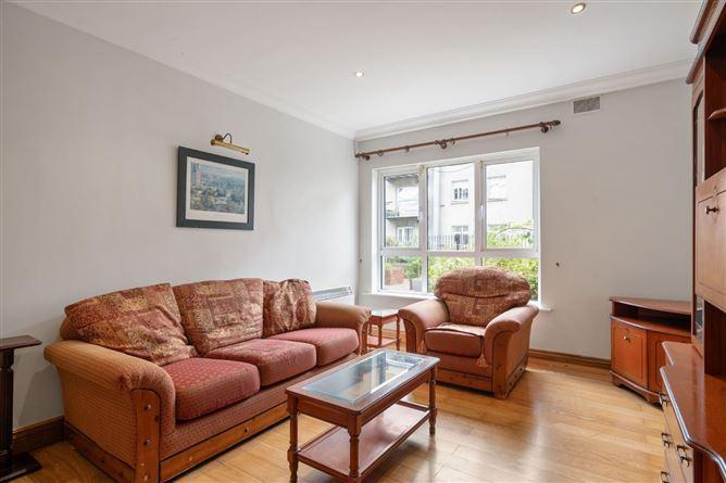 45 Amiens Square, Amiens Street, Dublin 1, historical listing image 4
