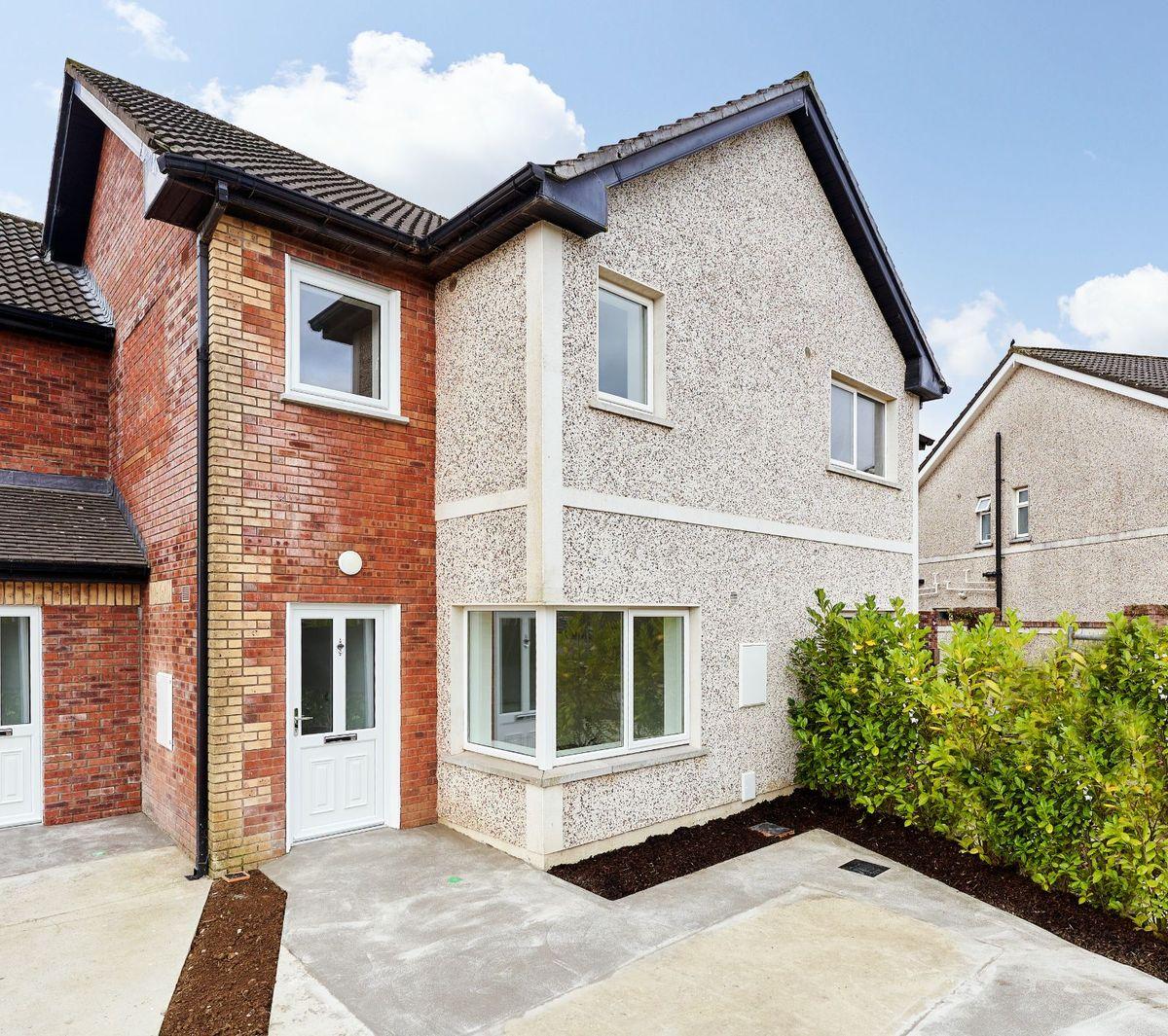27 The Avenue, Rathdale, Enfield, Co. Meath, historical listing image 1