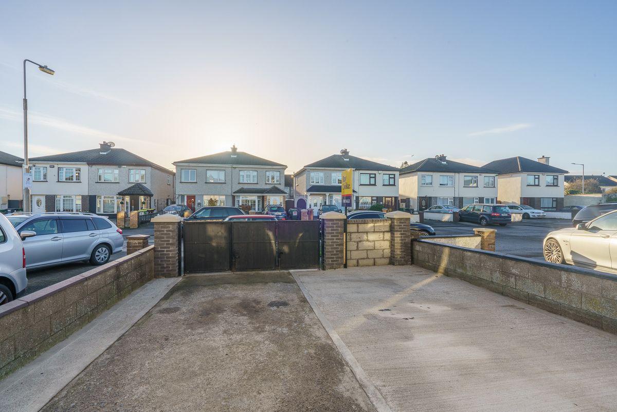 30 Cairnwood Court, Belgard, Tallaght, Dublin 24, historical listing image 3