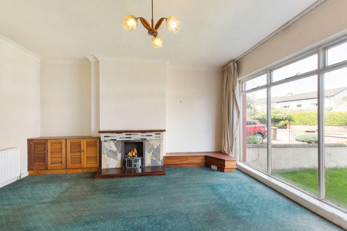 37 Broadford Lawn, Ballinteer, Dublin 16, historical listing image 4