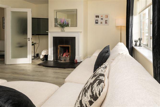 24 Bushfield Lawns, Clondalkin, Dublin 22, historical listing image 5