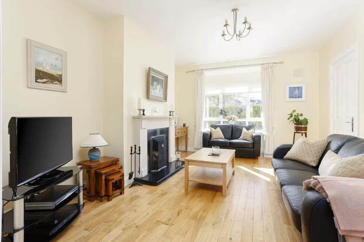 7 The Crescent, Curragh Grange, Newbridge, Co. Kildare, historical listing image 6